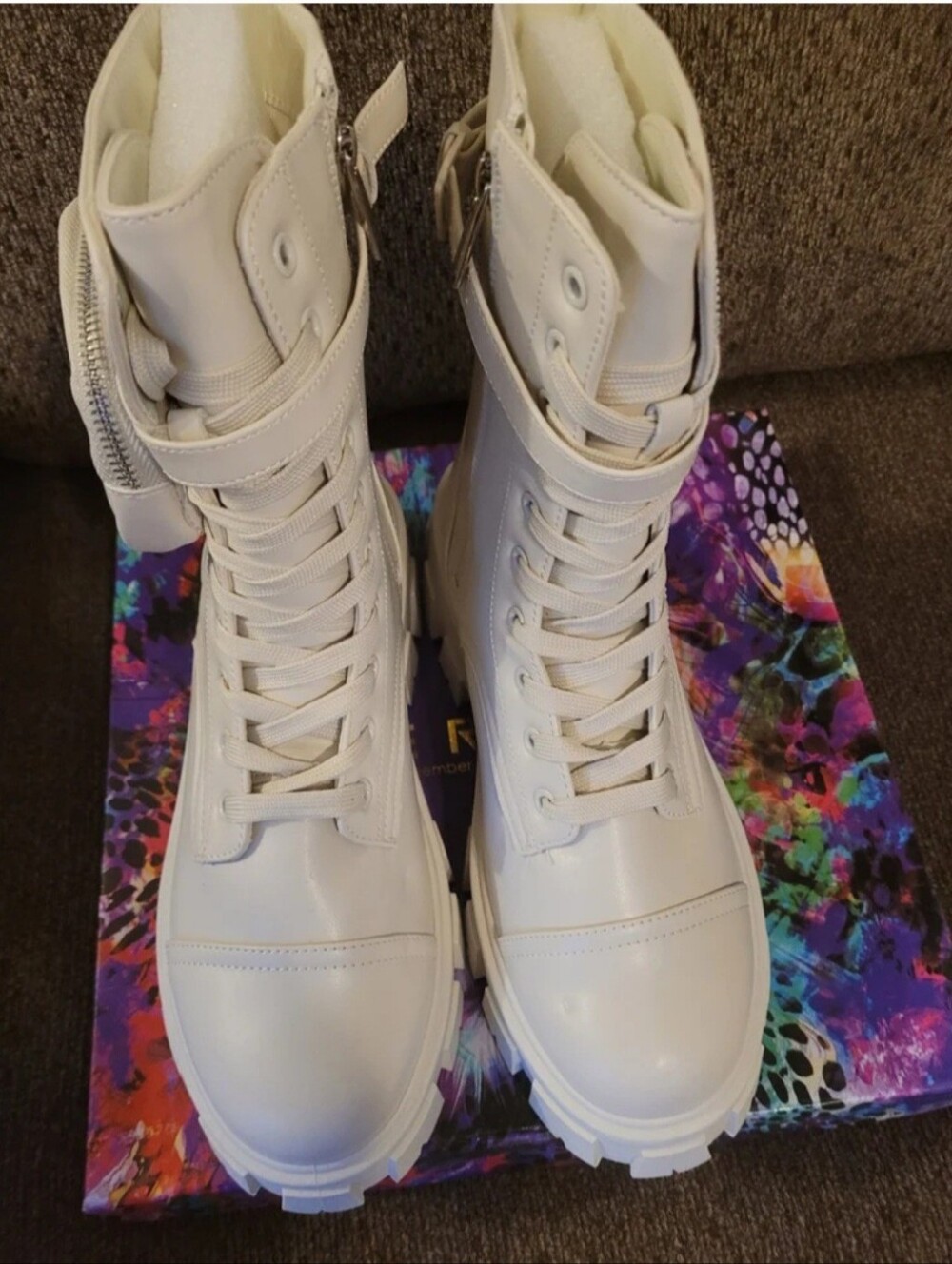 Cape Robbin White Lace-Up High-Top Combat Boots